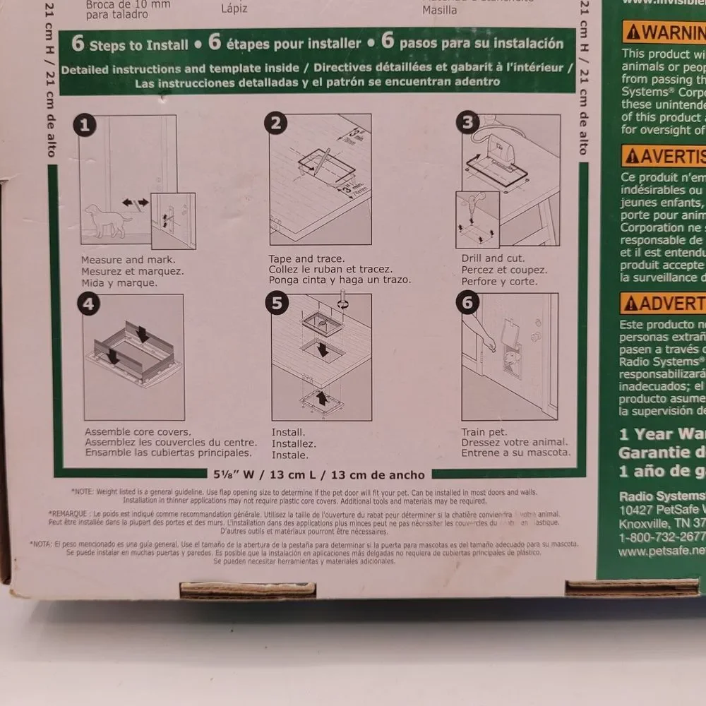 New In Box PETSAFE Plastic Pet Door‎ Small 1-15 LBS  New 6-3/8